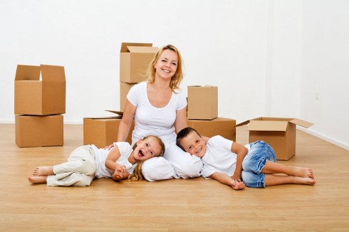 Urgent flat removals service in Richmond upon Thames