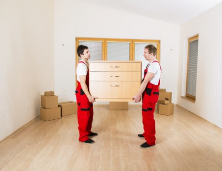 Flexible storage area for retail and e-commerce supplies